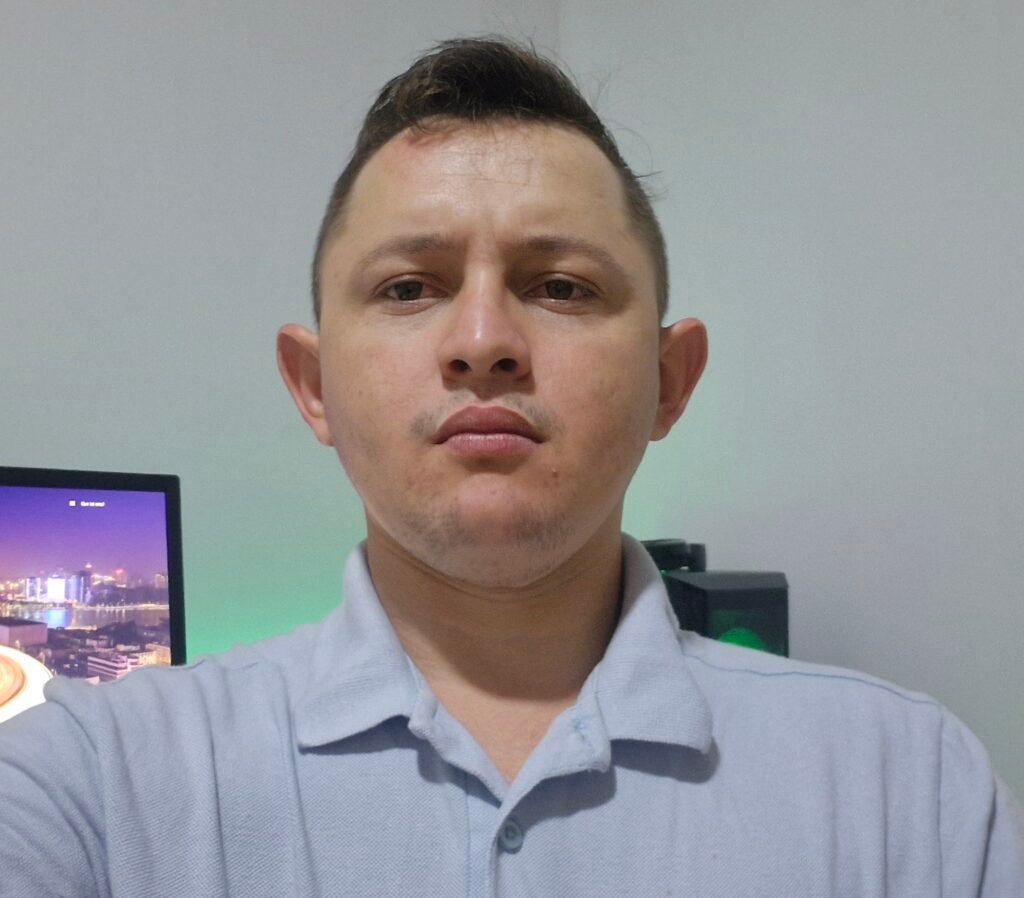 Olá, eu sou Sávio Dantas.